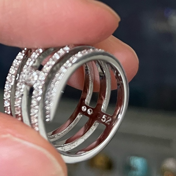 Swarovski ring - Picture 5 of 5